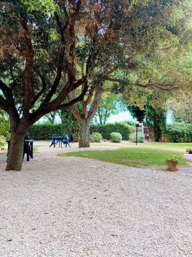 Il Melarancio Panzió Pescia Romana Kültér fotó